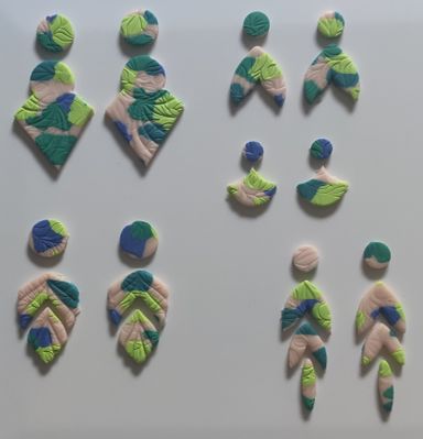 Pendientes artesanales personalizados compuestos para la invitada de boda.
